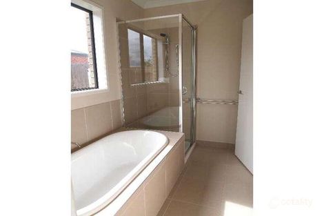 Property photo of 22 Lancaster Avenue Newcomb VIC 3219