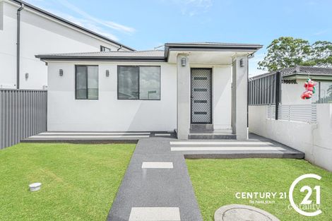 536a Smithfield Rd, Greenfield Park, NSW 2176