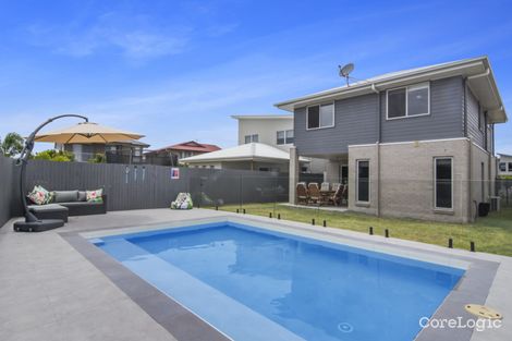 Property photo of 65 Harbour Rise Hope Island QLD 4212