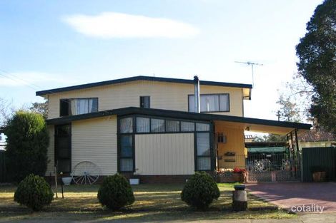 14 Pitcairn Ave, Lethbridge Park, NSW 2770