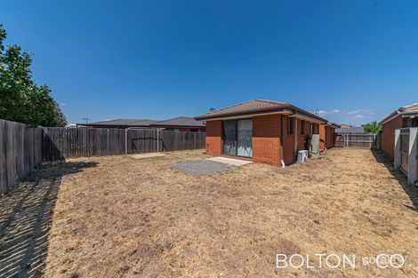 Property photo of 5 Stang Place Macgregor ACT 2615