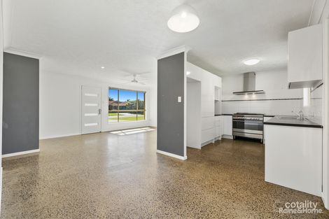 Property photo of 43 McKenzie Avenue Pottsville NSW 2489