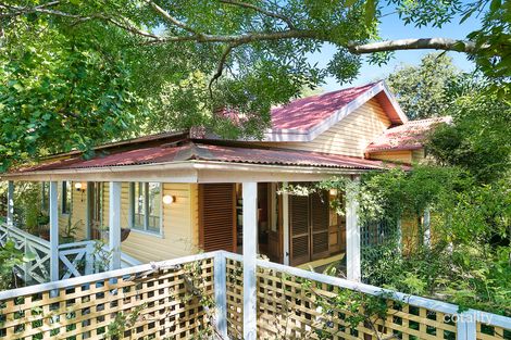 29 Blaxland Rd, Wentworth Falls, NSW 2782