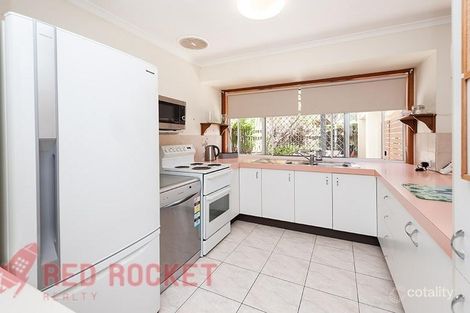 Property photo of 13 Mattes Place Meadowbrook QLD 4131