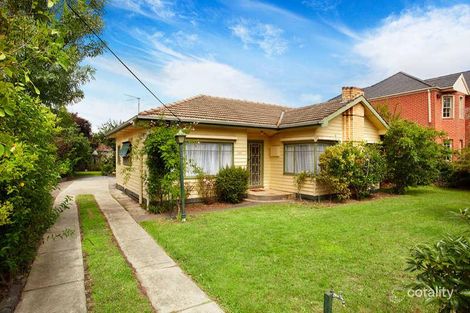244 Rossmoyne St, Thornbury, VIC 3071