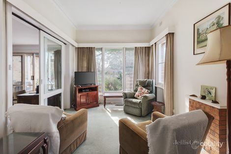Property photo of 7 Comas Grove Ashburton VIC 3147