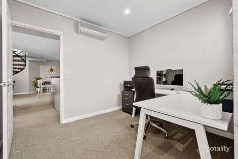 Property photo of 87/1-9 Sylvan Road Toowong QLD 4066