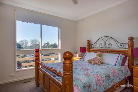 Property photo of 4 Woorilla Court Frankston VIC 3199