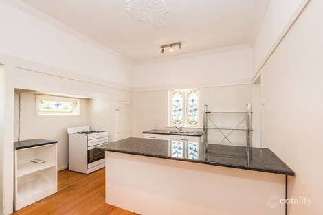 19 Princess St, Camp Hill, QLD 4152