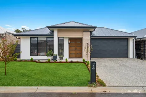 Property photo of 5 Berwick Court Mount Barker SA 5251