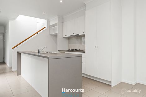 Property photo of 2 Maahu Amble Mernda VIC 3754