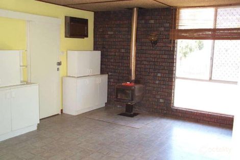 Property photo of 35 Falcon Street Narrogin WA 6312
