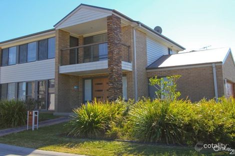 Property photo of 8 Siloam Drive Belmont North NSW 2280