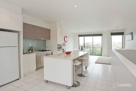 Property photo of 28 Coast Drive Torquay VIC 3228