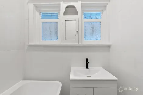 Property photo of 2/283 O'Sullivan Road Bellevue Hill NSW 2023