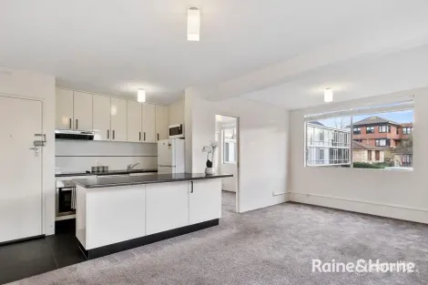 Property photo of 8/2 Plimsoll Place Sandy Bay TAS 7005