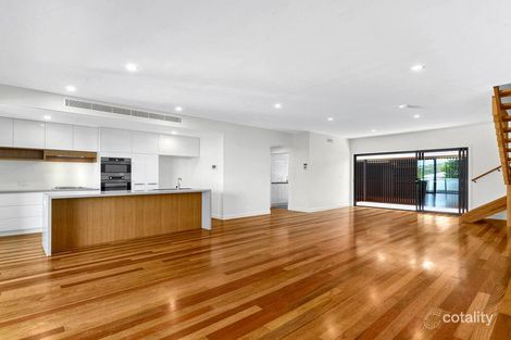 3/8 O'Loan St, Yeerongpilly, QLD 4105