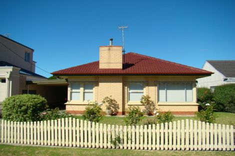 Property photo of 6 Kent Drive Victor Harbor SA 5211