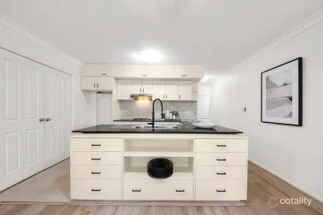 Property photo of 13/46-48 Old Pittwater Road Brookvale NSW 2100