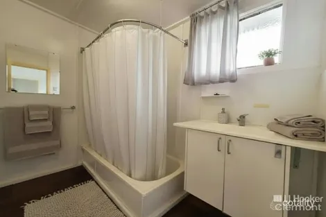 Property photo of 40 Beatty Street Clermont QLD 4721