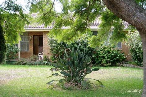 Property photo of 28 Robert Street Tenambit NSW 2323