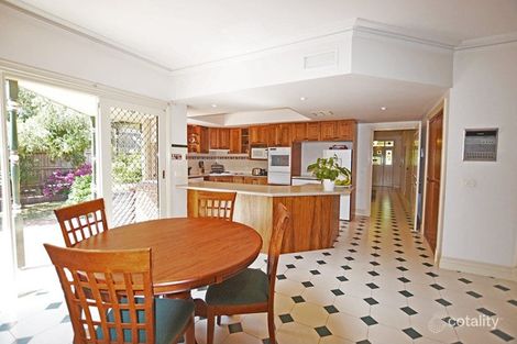 Property photo of 5 Frognall Place Canterbury VIC 3126