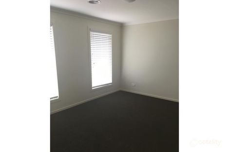 Property photo of 3 Maggie Street Cranbourne East VIC 3977