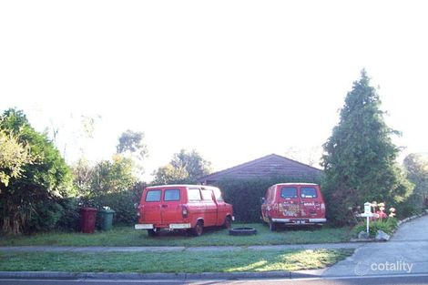 9 Ponto Ct, Endeavour Hills, VIC 3802