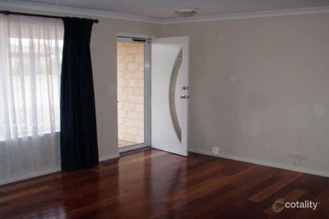 3 Melos St, Orana, WA 6330