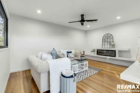 Property photo of 19 Rufous Crescent Brookwater QLD 4300