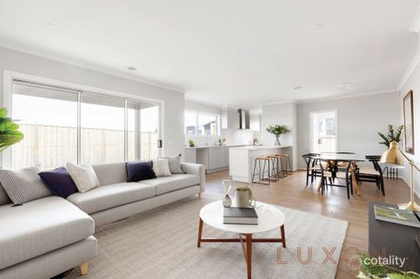 Property photo of 38 Gillespie Avenue Werribee VIC 3030