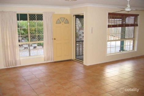 Property photo of 1 Elizabeth Street Tannum Sands QLD 4680