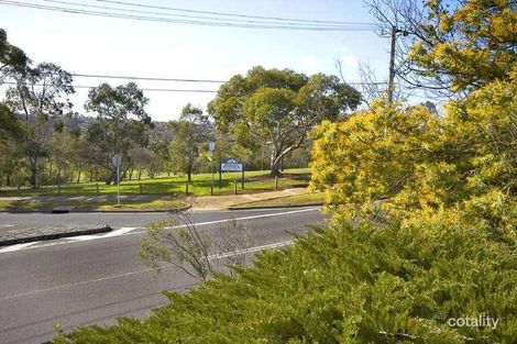 Property photo of 319 Mascoma Street Strathmore Heights VIC 3041