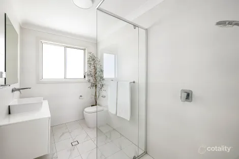 Property photo of 38 Idaline Street Collaroy Plateau NSW 2097