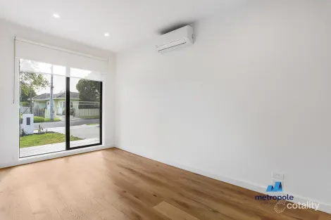 Property photo of 12B Mortimore Street Bentleigh VIC 3204