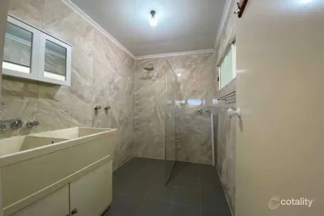 Property photo of 5 Cresthaven Drive Mansfield QLD 4122