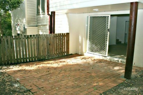 Property photo of 1/82 Russell Terrace Indooroopilly QLD 4068
