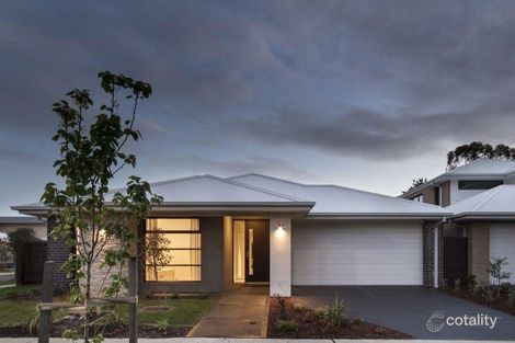 19 Chagall Pde, Clyde North, VIC 3978