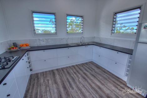 Property photo of 226 Murphy Road Captain Creek QLD 4677