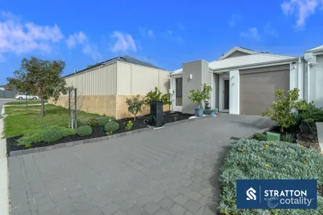 Property photo of 4 Elbert Way Haynes WA 6112