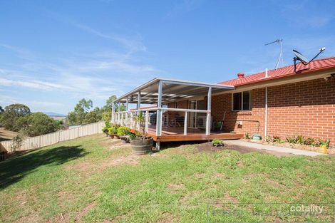 Property photo of 2 Ventura Close Rutherford NSW 2320
