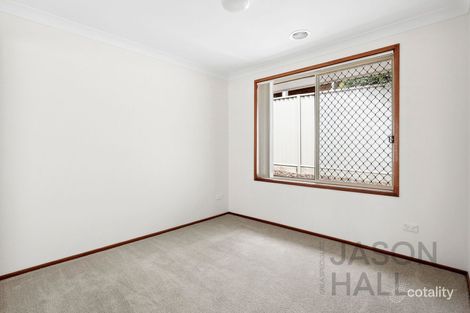 Property photo of 8 Cottam Place Nicholls ACT 2913