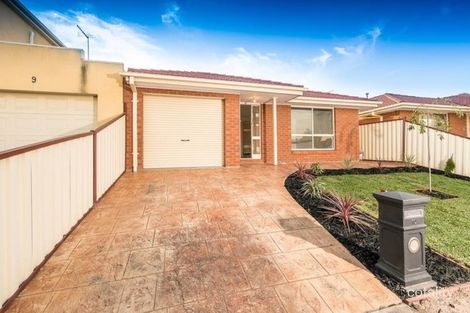 Property photo of 10 Sacras Court Sydenham VIC 3037