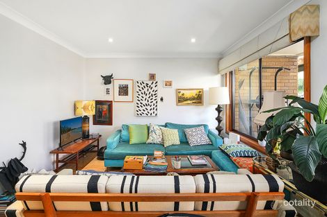Property photo of 8/15 Kurrawa Avenue Point Clare NSW 2250