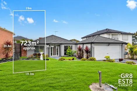 Property photo of 7 Towerhill Boulevard Lynbrook VIC 3975