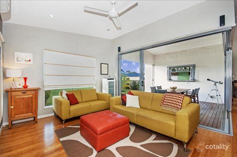 Property photo of 43 Poulsen Drive Marian QLD 4753