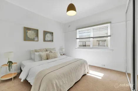 Property photo of 17/40-42 Ramsgate Avenue Bondi Beach NSW 2026