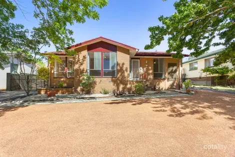 84 Ross Smith Cres, Scullin, ACT 2614
