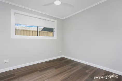 Property photo of 15 Brady Place Glenmore Park NSW 2745