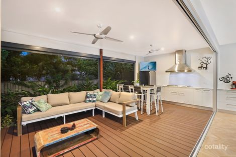 Property photo of 32 North Beach Place Mudjimba QLD 4564